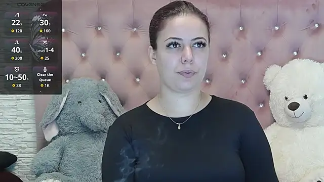 Snapshot of SophiaStarr chatting on September 2025 06:21:01 PM SophiaStarr online show from September 2025 06:21:01 PM