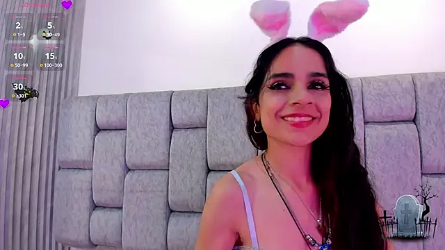 Alice noir online show from March 2025 07:39:01 PM