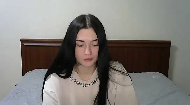 Liana diva online show from January 2025 09:04:01 PM