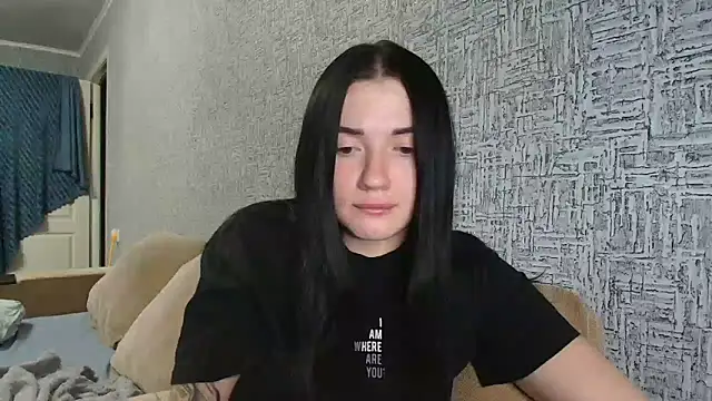 Liana diva online show from February 2026 06:45:01 PM