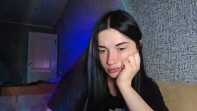 Liana diva online show from April 2026 03:20:02 PM