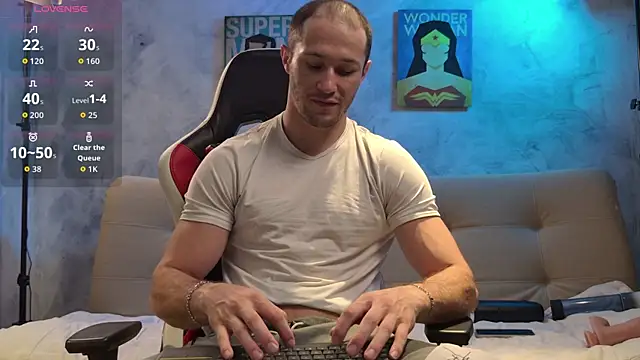 AxelFairchaild online show from January 2026 01:24:02 PM