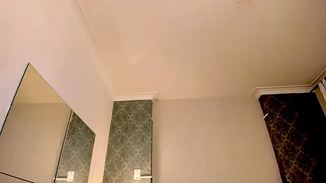 Mistyca online show from March 2025 11:17:01 AM