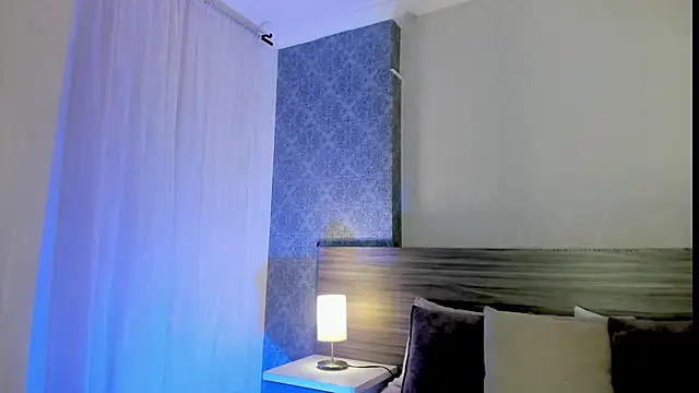 Mistyca online show from September 2025 10:50:01 AM