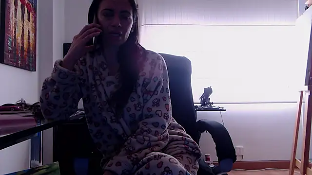 Afrodita Arggeniss online show from October 2025 03:42:01 PM