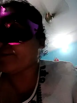 Punjabi beauty123 online show from March 2025 07:09:01 PM