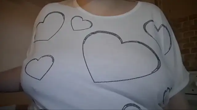 AalinnaK online show from January 2026 11:51:02 PM