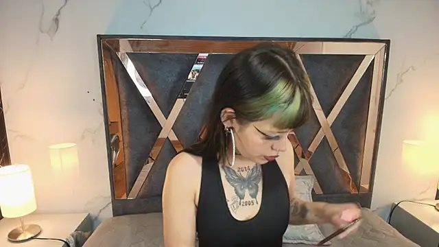 AuroraDiaz online show from April 2026 11:59:01 AM