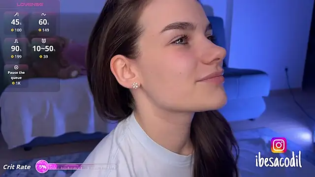 Snapshot of adriana_allien chatting on September 2025 07:27:01 PM adriana allien online show from September 2025 07:27:01 PM