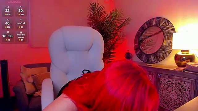 Snapshot of miss_julietaa chatting on February 2025 11:52:01 AM miss julietaa online show from February 2025 11:52:01 AM