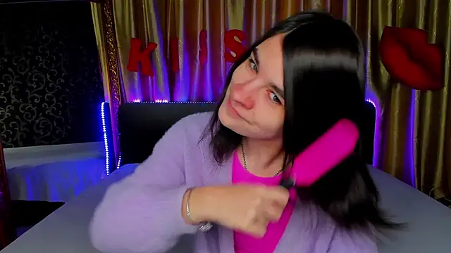  Polly Love  online show from February 2026 07:12:01 AM