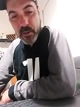 Snapshot of affascino chatting on December 2025 08:53:02 AM affascino online show from December 2025 08:53:02 AM