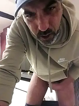 Snapshot of affascino chatting on February 2026 01:01:02 AM affascino online show from February 2026 01:01:02 AM