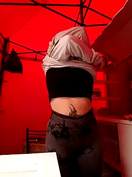 SAMANTHA-16  online show from March 2026 01:37:01 PM