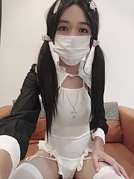 Snapshot of Youki_Eye chatting on June 2026 02:48:01 PM Youki Eye online show from June 2026 02:48:01 PM