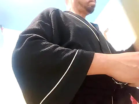 Snapshot of nakedtony81 chatting on February 2026 09:32:01 AM nakedtony81 online show from February 2026 09:32:01 AM