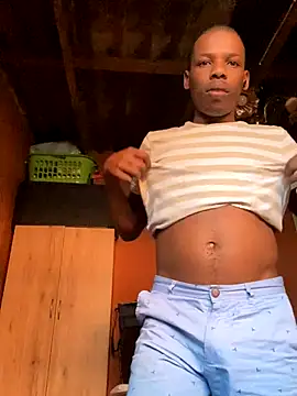 skyfall200 online show from December 2025 04:01:02 PM