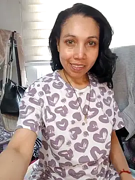 KimPielCanela online show from September 2025 06:19:01 PM