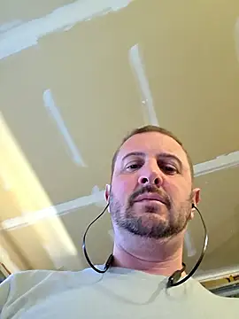 MrMechanic38 online show from March 2026 09:18:02 PM