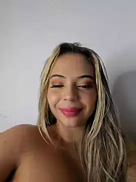 Snapshot of Antonella2_m chatting on December 2024 02:19:02 PM Antonella2 m online show from December 2024 02:19:02 PM