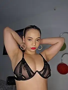 Snapshot of Antonella2_m chatting on December 2024 11:05:02 AM Antonella2 m online show from December 2024 11:05:02 AM