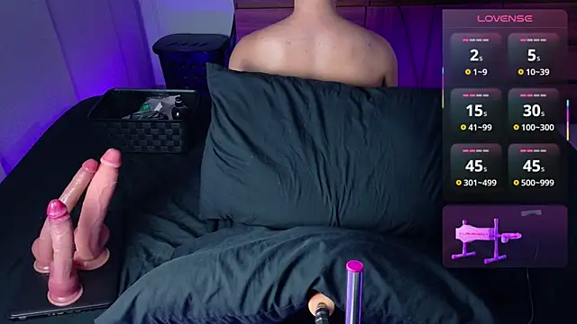 andreu cavel online show from October 2025 06:43:02 AM