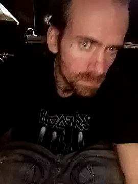 RobStrokes215 online show from December 2024 06:41:01 PM