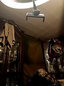 RobStrokes215 online show from December 2024 11:25:01 PM