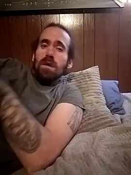 RobStrokes215 online show from December 2024 07:13:02 AM