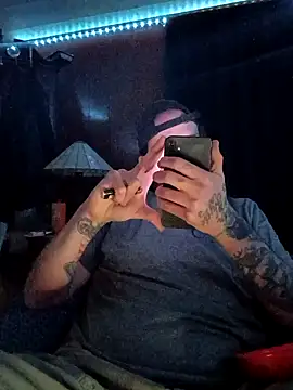 RobStrokes215 online show from December 2025 09:04:02 AM