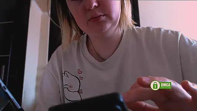 Snapshot of EvaAndLilith chatting on March 2026 05:46:02 AM EvaAndLilith online show from March 2026 05:46:02 AM