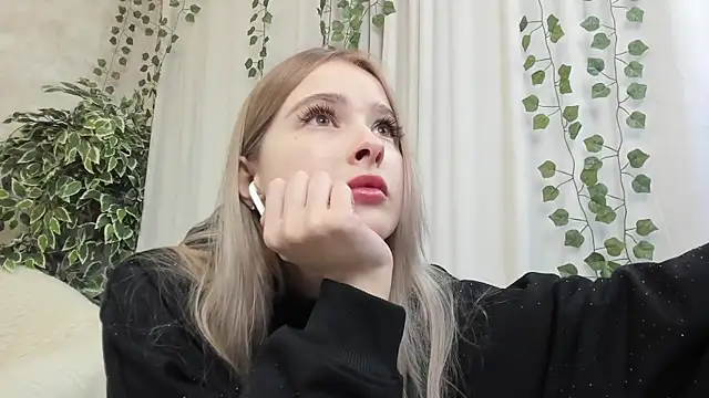 mell milles online show from March 2025 06:24:02 AM