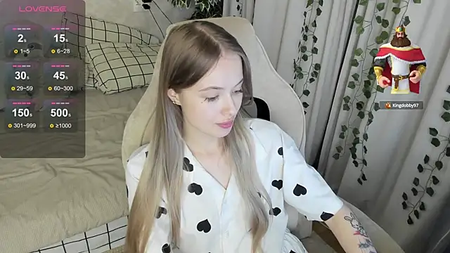 mell milles online show from September 2025 03:55:02 PM