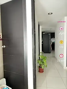 Shianrose online show from June 2026 07:56:01 PM