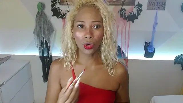 Snapshot of NatashaDormat chatting on October 2025 01:23:02 PM NatashaDormat online show from October 2025 01:23:02 PM