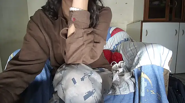 Snapshot of Kinjal_patel01 chatting on January 2025 12:28:01 AM Kinjal patel01 online show from January 2025 12:28:01 AM