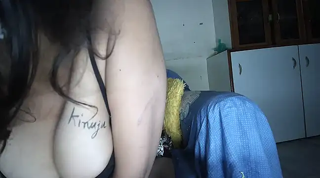 Snapshot of Kinjal_patel01 chatting on March 2025 05:33:02 AM Kinjal patel01 online show from March 2025 05:33:02 AM