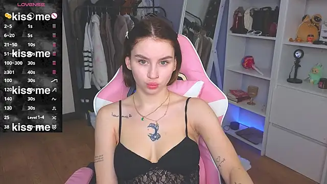 doll barbieee online show from July 2026 10:34:02 PM