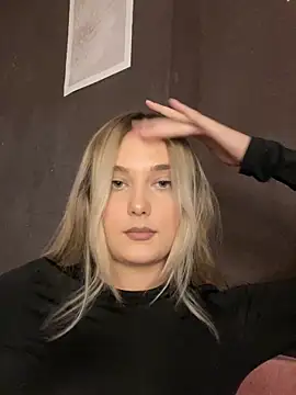 Snapshot of Alisa_Rise chatting on October 2025 02:26:02 PM Alisa Rise online show from October 2025 02:26:02 PM