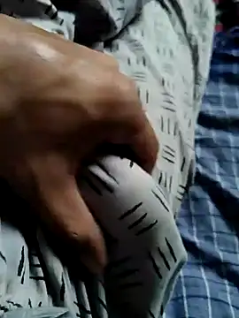 William390 online show from December 2024 02:13:02 AM