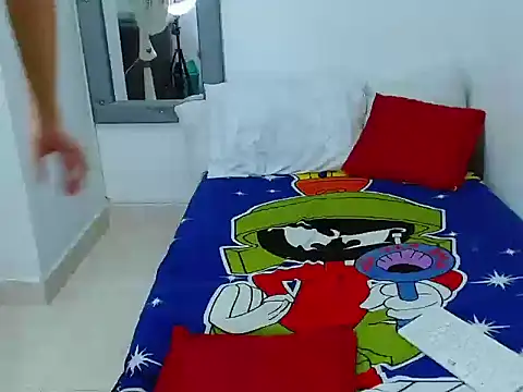 Velk hot online show from November 2025 07:46:02 PM