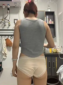 Aimeil online show from October 2025 02:16:02 PM