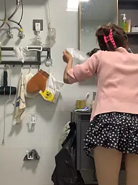 Snapshot of Aimeil chatting on March 2026 03:06:01 PM Aimeil online show from March 2026 03:06:01 PM