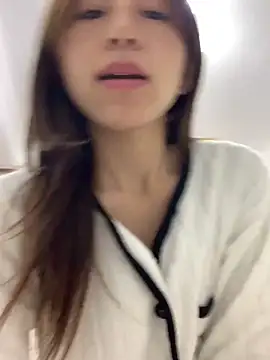 Snapshot of Aimeil chatting on March 2026 05:58:02 PM Aimeil online show from March 2026 05:58:02 PM