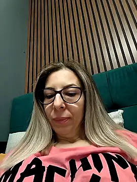 SukyGirl online show from January 2025 02:29:02 AM