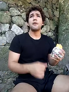 FreyrStyle online show from December 2024 02:11:01 PM