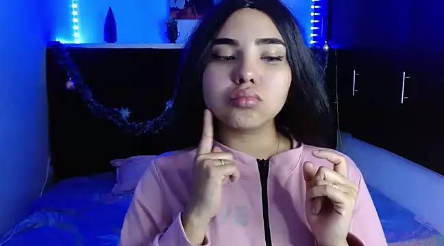 Snapshot of Miapeyton chatting on December 2024 03:44:02 PM Miapeyton online show from December 2024 03:44:02 PM