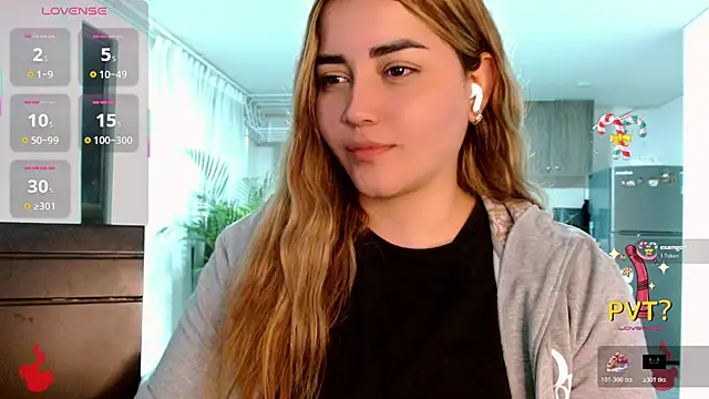 Lucia star   online show from November 2025 02:50:01 AM