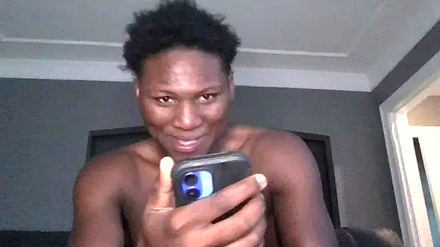 Snapshot of Festivitiesking1 chatting on October 2025 12:25:01 PM Festivitiesking1 online show from October 2025 12:25:01 PM