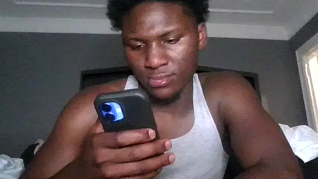 Snapshot of Festivitiesking1 chatting on October 2025 12:31:01 AM Festivitiesking1 online show from October 2025 12:31:01 AM